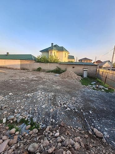 Кыймылсыз мүлк: 8 соток Бизнес үчүн, Канализация, Суу, Электр энергиясы — 4