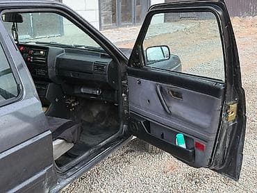 авто ру кыргызстан бишкек: Volkswagen Golf: 1988 г., Кол менен иштөөчү, Бензин, Хетчбек — 8