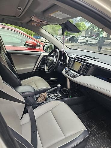 раф: Toyota RAV4: 2018 г., 2.5 л, Автомат, Гибрид, Кроссовер — 3