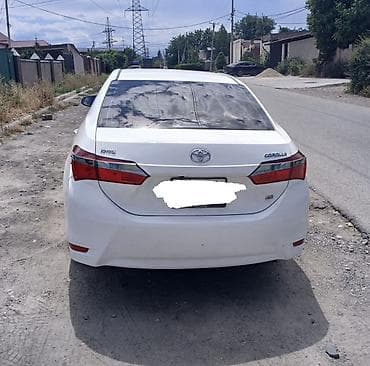 w210 e280: Toyota Corolla: 2017 г., Седан — 2