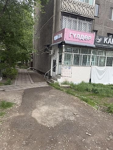 сдаю помещение тыныстанова: Помещение на первом этаже под коммерцию продаю - Формат: отдельный — 2
