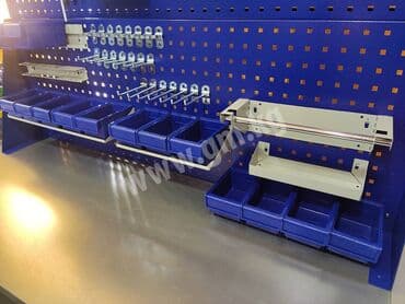 продаю верстак: Верстак Profi W с тумбой, экраном и освещением Перед вами готовый — 3