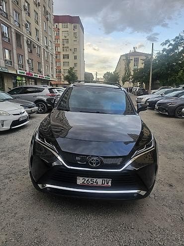 lexus 600: Toyota Venza: 2021 г., 2.5 л, Автомат, Гибрид, Кроссовер — 1