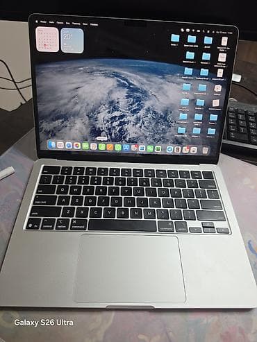 Ноутбуки Apple (MacBook): Продам MacBook Air M4 (2025), 13", 16 ГБ Продаю практически новый — 7