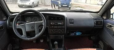daf 95: Volkswagen Passat: 1994 г., Механика, Седан — 1