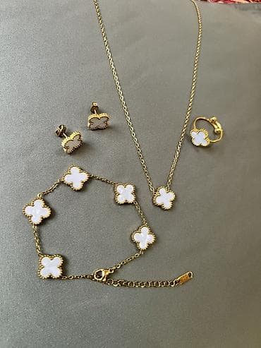 Ювелирный комплект в стиле «клевер» Из нержавеющей стали - Состав