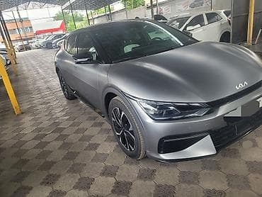 Продажа авто: Kia EV6: 2023 г., Электромобиль, Хэтчбэк — 3