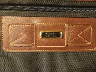 чемодан дорожный бу: Продаю портплед(сумка-чехол для костюмов и личных вещей). Производство — 8