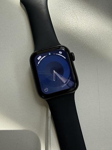 lark m2: Apple Watch SE (1‑го поколения), 44 мм, алюминий, цвет Space Gray — 2