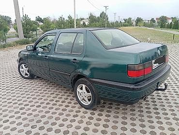 e60 m5: Volkswagen Vento: 1996 г., 2 л, Механика, Бензин, Седан — 3