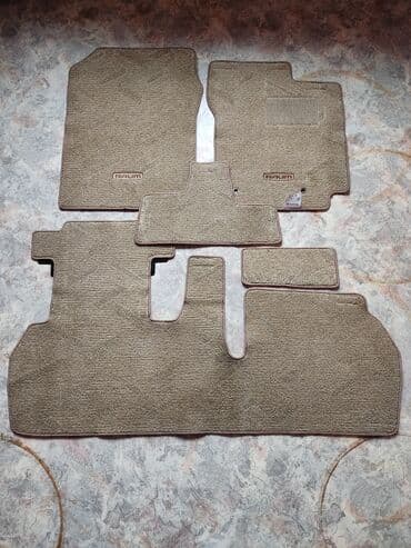 Продаю полики на тойоту раум 2003 из японии, цена 1000 сом и ковролин