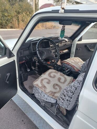 купить титановые диски на ниву: ВАЗ (ЛАДА) 4x4 Нива: 2003 г., 1.7 л, Механика, Бензиновая, Внедорожник — 2