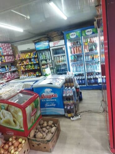 оборудования для магазина: 6 мкр Сдается часть магазина с товаром Площадь:35м2 Цена:20000 — 2