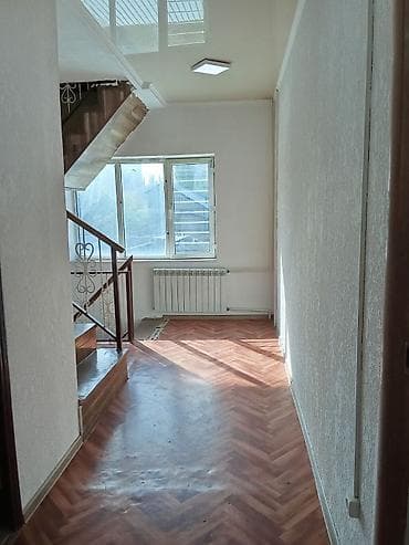 гостевой дом тумар: Продается 5 комнатная 3-этажный дом 🏡🏠 Район:Рухий Мурас-1 Площадь — 7