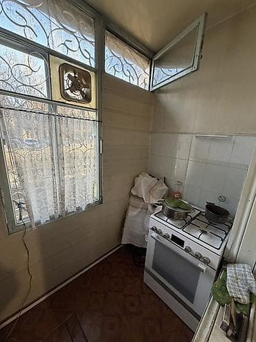 Кыймылсыз мүлк: 3 бөлмө, 81 м², 106-серия, 1 кабат, Косметикалык ремонт — 10