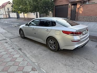 Kia K5: 2018 г., 2 л, Автомат, Газ, Седан