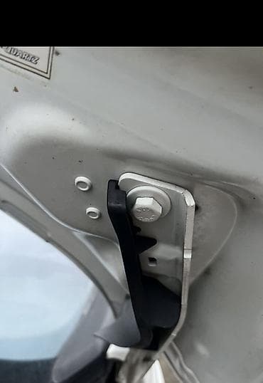 шторка на авто: Peugeot 308: 2010 г., 1.6 л, Автомат, Бензин, Хэтчбэк — 8