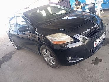 Продажа авто: Toyota Belta: 2009 г., Автомат, Седан — 2