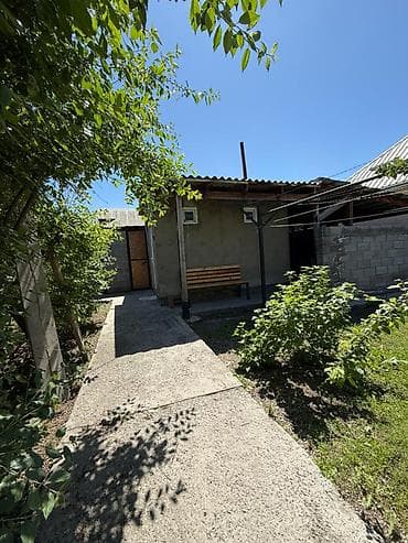 Продается дом Ак-Орго! Участок 5 соток, 100м2 угловой Коммуникации