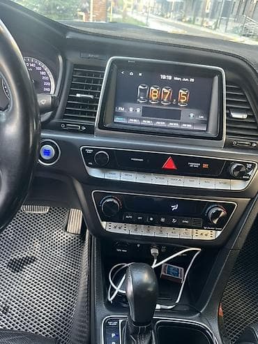 bmv e34: Hyundai Sonata: 2018 г., 2 л, Автомат, Бензин, Седан — 7