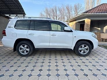 бампер ланд крузер: Toyota Land Cruiser: 2011 г., 4.7 л, Автомат, Газ, Внедорожник — 1