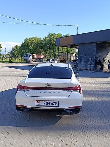 Продажа авто: Hyundai Elantra: 2020 г., 1.6 л, Автомат, Бензин, Седан — 5