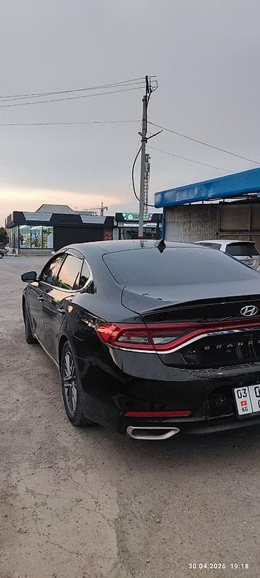 мерс сапок 2 скат: Hyundai Grandeur: 2017 г., 3 л, Автомат, Бензин, Седан — 5
