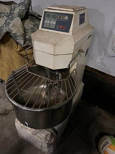 Тепловое оборудование: Тестомес Спиральный, 25 кг, Китай — 2