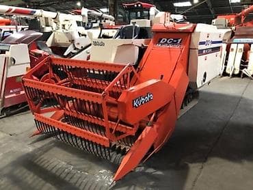 Комбайн мини универсальный Кубота из Японии, дизельный двигатель