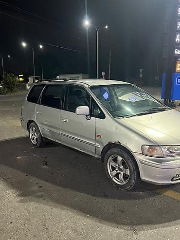 Продажа авто: Honda Shuttle: 1999 г., 2.3 л, Автомат, Универсал — 2