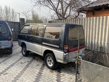 купить бу запчасти на мотороллер муравей: Mitsubishi Delica: 1995 г., 2.5 л, Типтроник, Газ, Внедорожник — 1