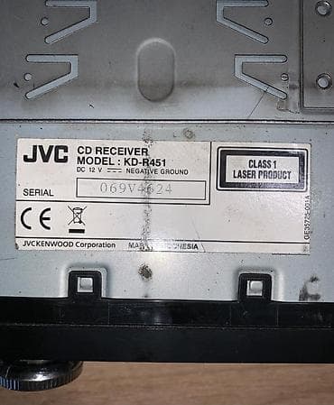 JVC KD-R451 — автомобильная 1-DIN CD‑ресивер Основные возможности: -