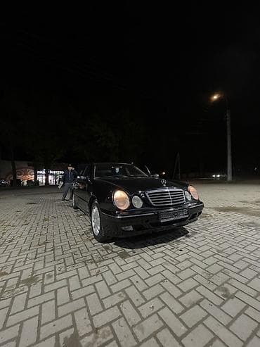 ешка 220: Mercedes-Benz E-Class: 2002 г., 3.2 л, Автомат, Дизель, Седан — 4