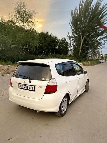cl 7: Honda Fit: 2004 г., 1.5 л, Вариатор, Бензин, Хэтчбэк — 3