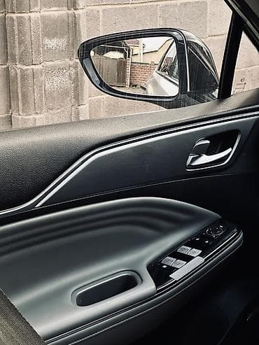 camry 25: AION S Plus — электрический седан Основные особенности: - Полностью — 4