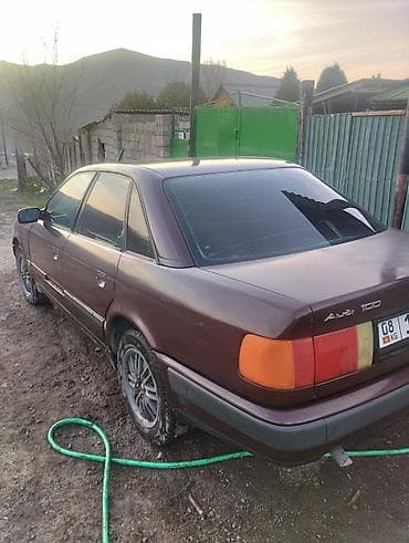 bmw 34e: Audi 100: 1991 г., 2 л, Ручные, Бензин, Седан — 6