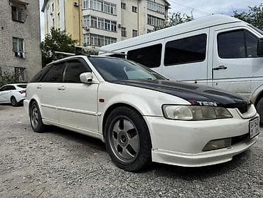 Honda Accord: 2001 г., 2.3 л, Автомат, Бензин, Универсал