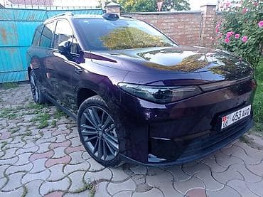 Lexus : 2024 г., Гибрид — 4