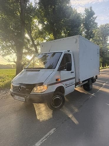бишкек мото: Жүк ташуучу унаа, Mercedes-Benz — 2