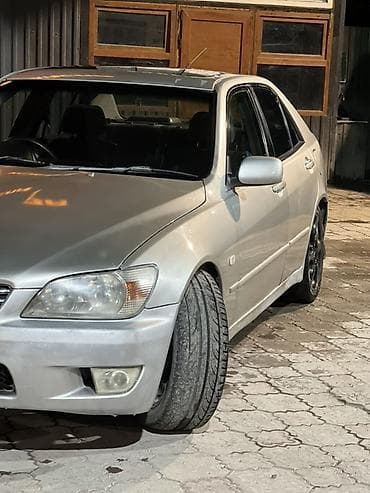 lexus is 200 altezza: Toyota Altezza: 2003 г., Седан — 1