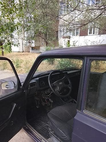 ВАЗ (ЛАДА) 2107: 2000 г., 1.6 л, Кол менен иштөөчү, Бензин, Седан — 3