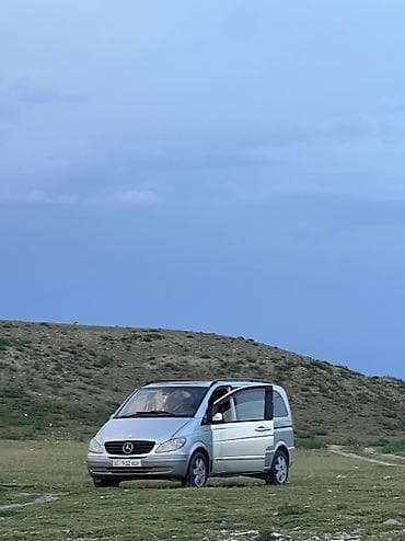 авто ижара: Mercedes-Benz Viano: 2007 г., 2.2 л, Кол менен иштөөчү, Дизель, Вэн/Минивэн — 2