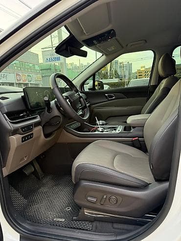 2025: Kia Carnival: 2025 г., 1.6 л, Автомат, Гибрид, Минивэн — 10