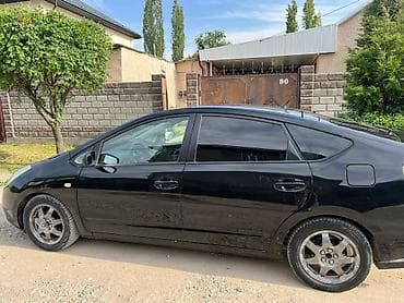 Toyota Prius: 2005 г., Автомат, Гибрид — 3