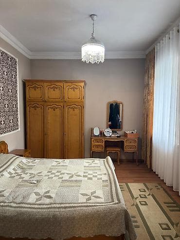 дом отдыха иссык куль: Продаю отличный дом Акылбекова/Разина( напротив Центр.аптека Неман — 4