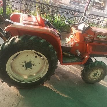 трактор беларус мтз 82 1: Мини трактор 17л.с 4вд Срочно сатылат . баасы 400мин полный комплект — 7