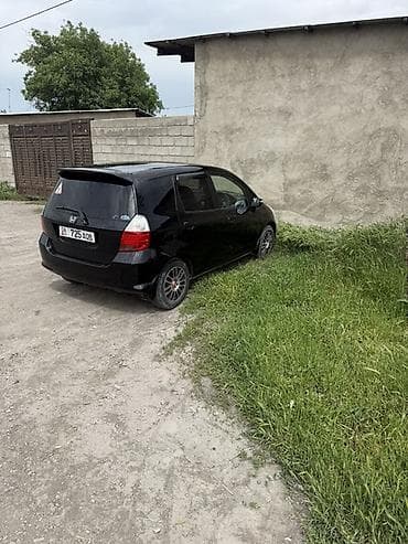 фит фартук: Honda Fit: 2005 г., 1.3 л, Автомат, Бензин, Хэтчбэк — 3