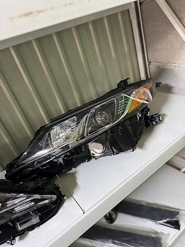 фары харьер: Комплект передних фар Toyota — 4