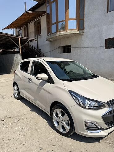 spark: Chevrolet Spark: 2021 г., 1 л, Вариатор, Бензин, Хэтчбэк — 2