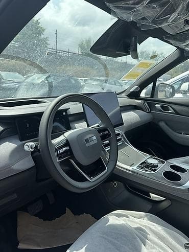джили авто: Geely Galaxy L7: 2026 г., Вариатор, Электромобиль, Кроссовер — 4